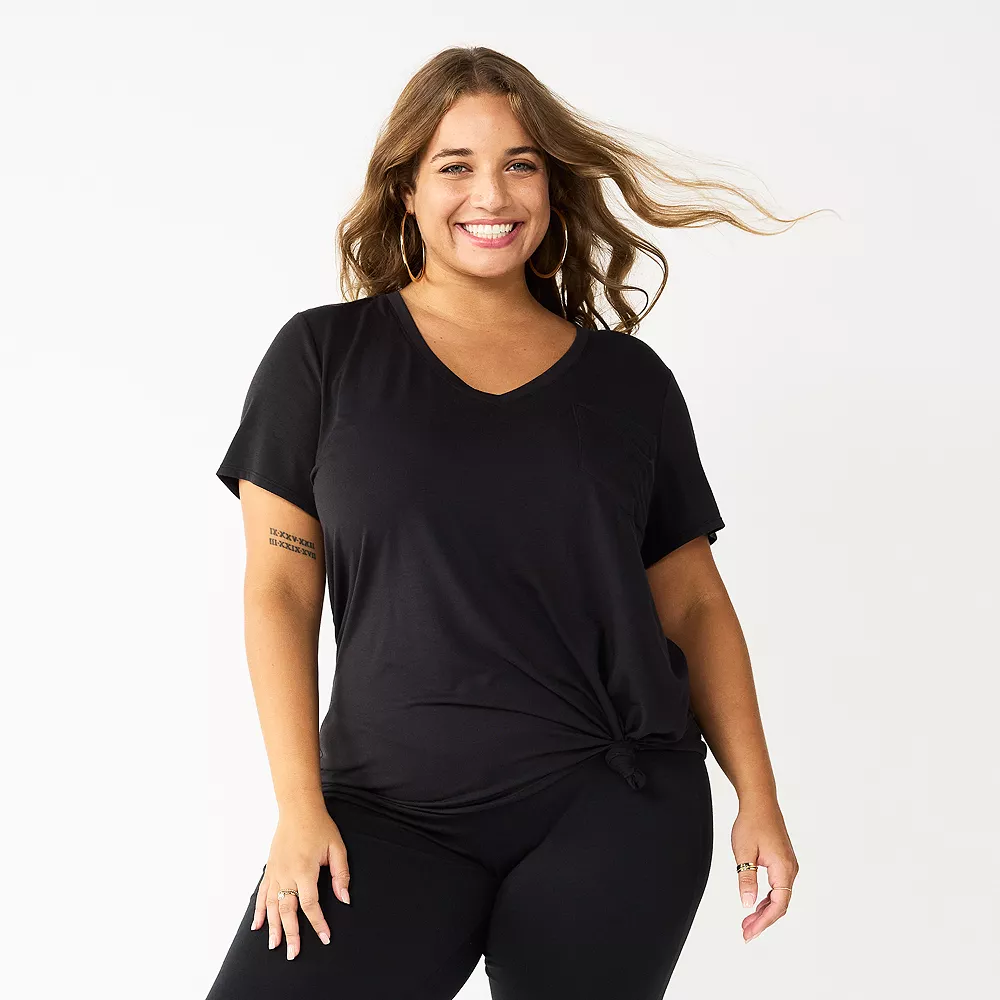 Juniors' Plus Size SO® Oversized Pocket Tee 7 Juniors' Plus Size SO® Oversized Pocket Tee - Image 7