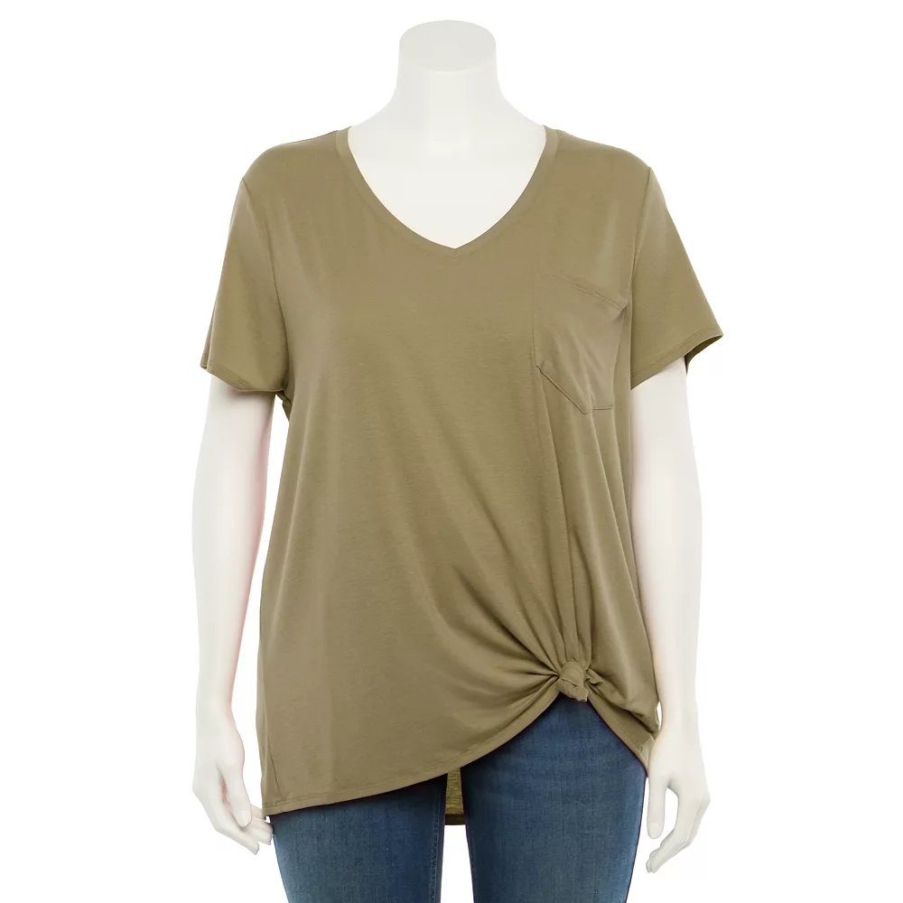 Juniors' Plus Size SO® Oversized Pocket Tee 6 Juniors' Plus Size SO® Oversized Pocket Tee - Image 6