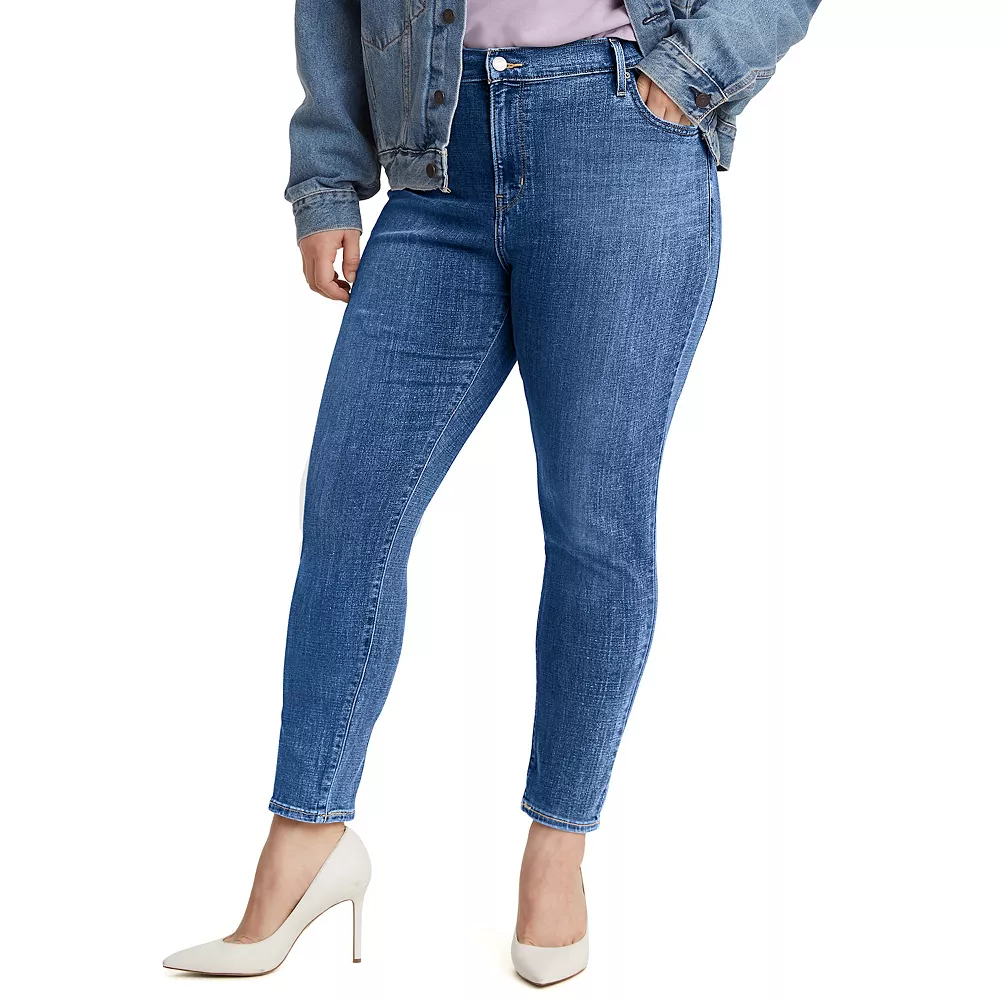 Plus Size Levi's® 721™ High-Rise Skinny Jeans 3 Plus Size Levi's® 721™ High-Rise Skinny Jeans - Image 3