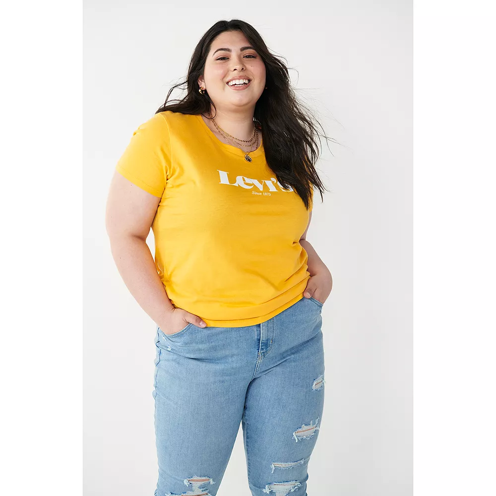 Plus Size Levi's® 720™ High-Rise Super Skinny Jeans 11 Plus Size Levi's® 720™ High-Rise Super Skinny Jeans - Image 11