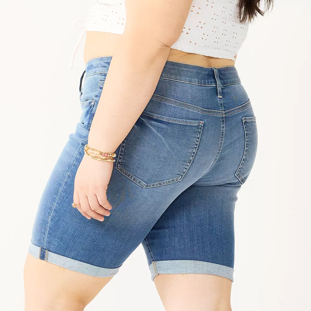 Juniors' Plus Size SO® Low Rise Bermuda Shorts 5 Juniors' Plus Size SO® Low Rise Bermuda Shorts - Image 5